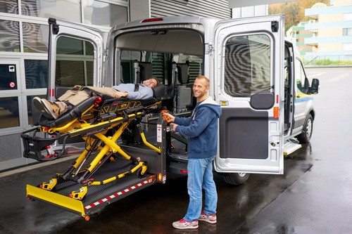 non emergency transport-nyc van with a stretcher lift